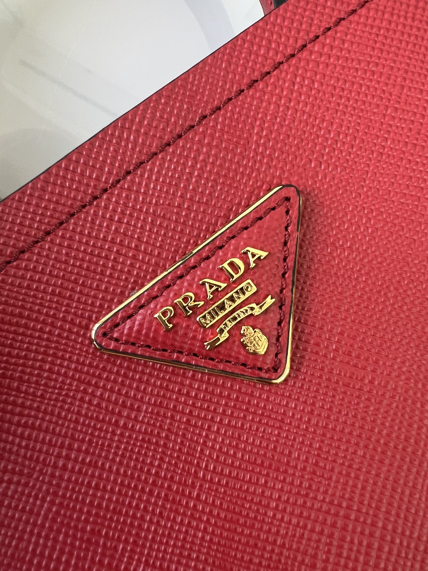 [TOP] PRADA Calfskin Bucket Bag 22*23*13cm - Red