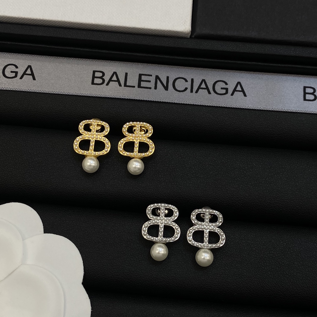 [TOP] BALENCIAGA BB Earrings with Pearl - 2 Colors