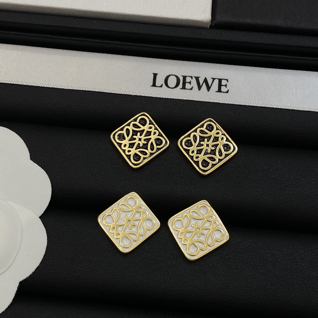 [TOP] LOEWE LOGO Earrings - 2 Color