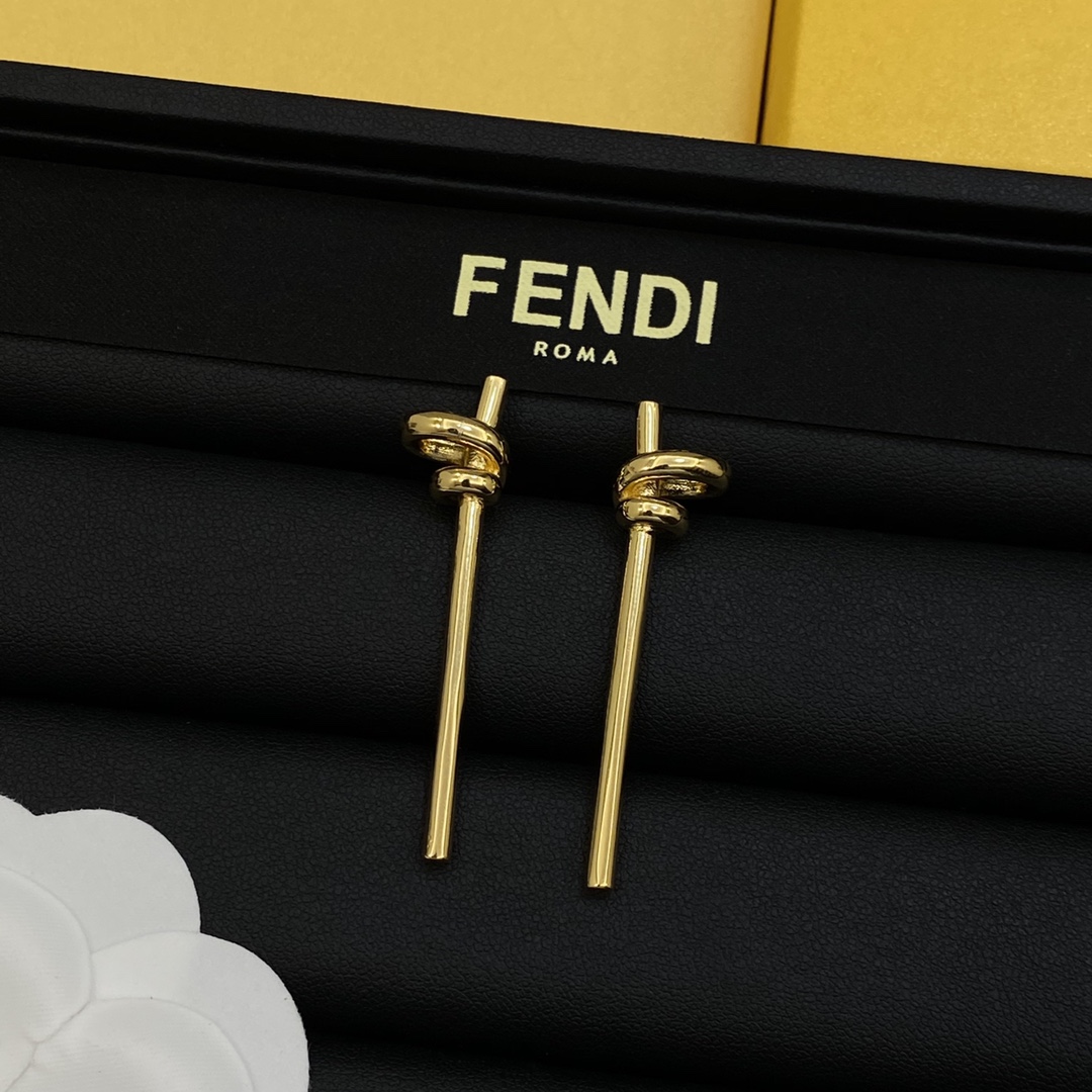 [TOP] FENDI Earrings - Gold
