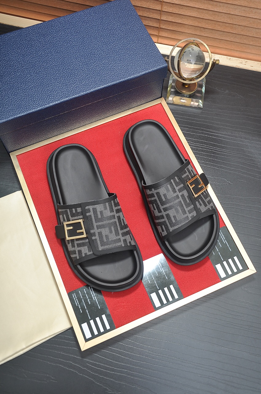 [TOP] FENDI Men's Spring/Summer Slippers - 3 Colors
