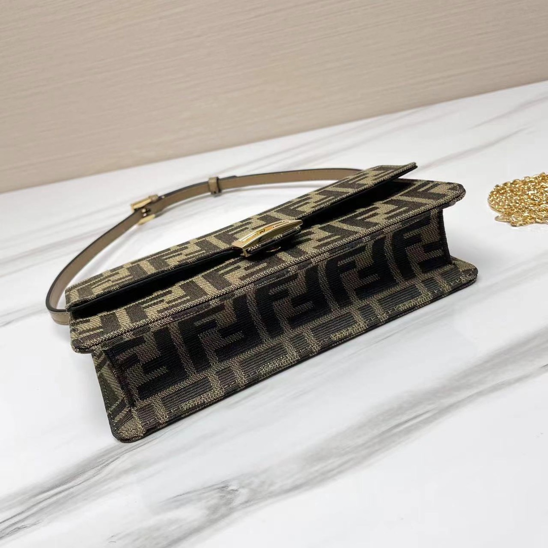 [TOP] FENDI FF Fabric Material Baguette Bags 21x11.5x5cm - GHW