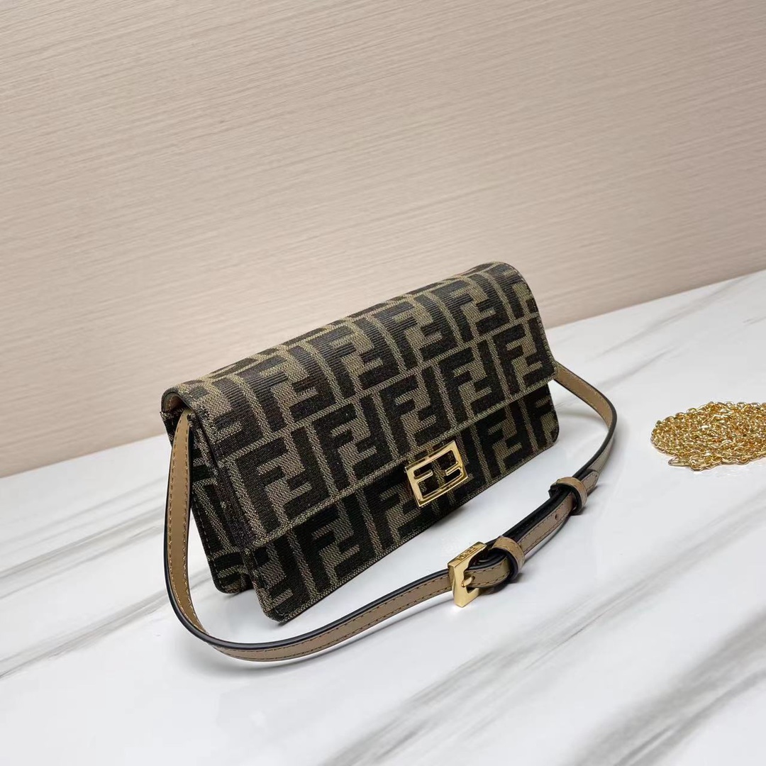 [TOP] FENDI FF Fabric Material Baguette Bags 21x11.5x5cm - GHW