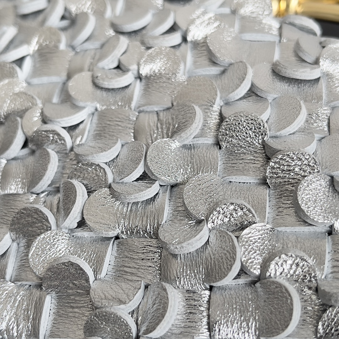 [TOP] Bottega Veneta BV BV Knot Weave Evening Bag 20.5 CM