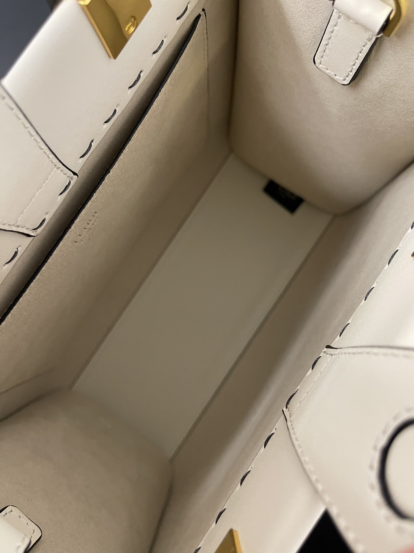 [TOP] FENDI Leather Sunshine Tote Small Shopping Bags 25.5x12x22.5cm - Beige