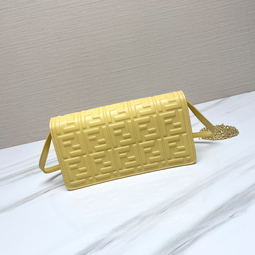 [TOP] FENDI Leather Baguette Bags 21x11.5x5cm - Black/Yellow - GHW