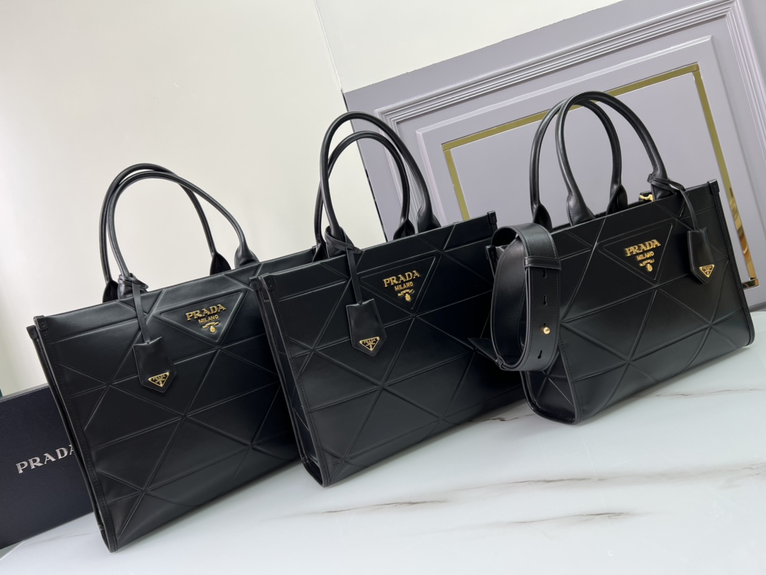 [TOP] PRADA Calfskin Tote Bags - Black - 30x23x9cm/35x27x10cm/39x30x12cm