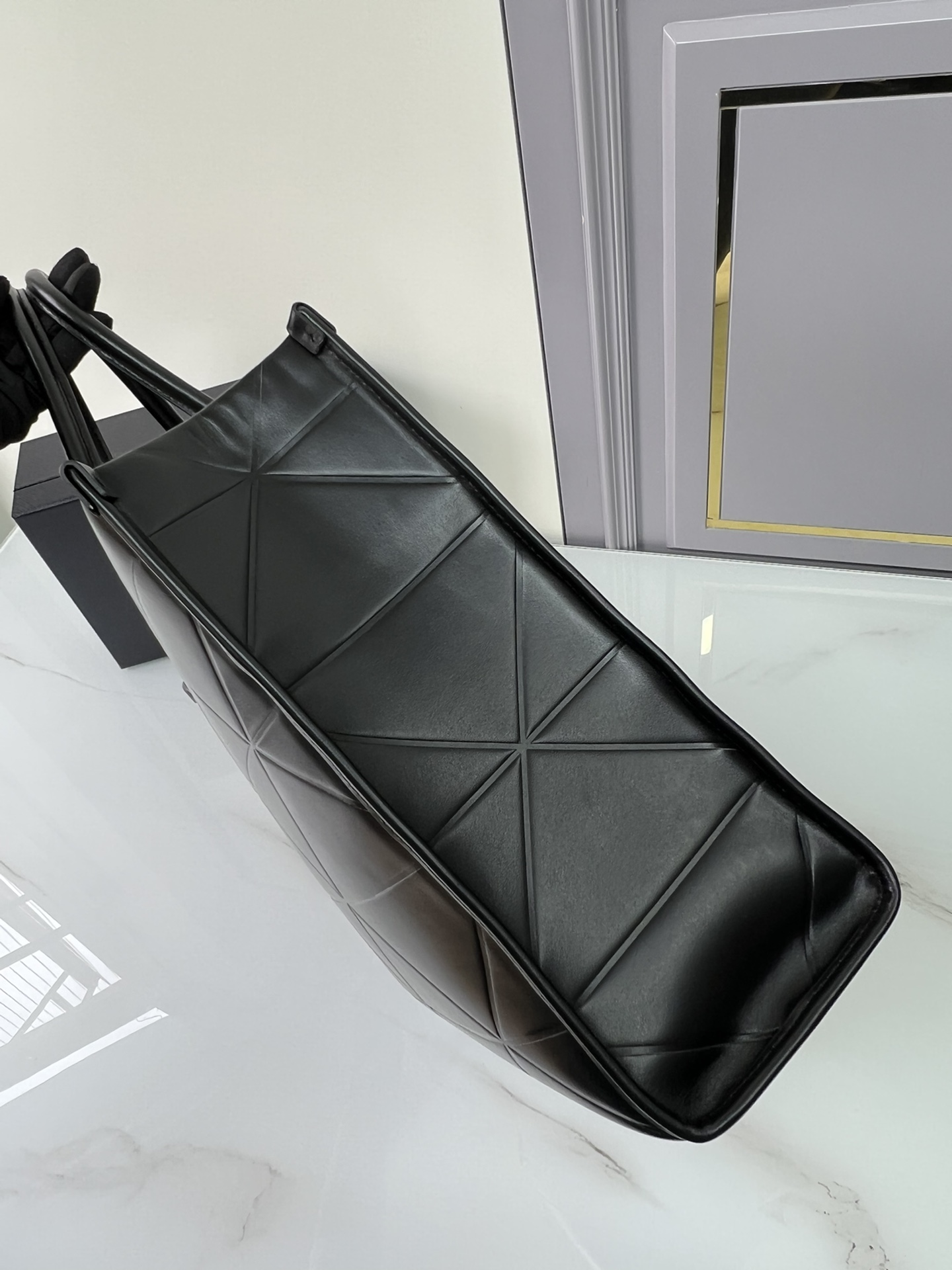 [TOP] PRADA Calfskin Tote Bags - Black - 30x23x9cm/35x27x10cm/39x30x12cm