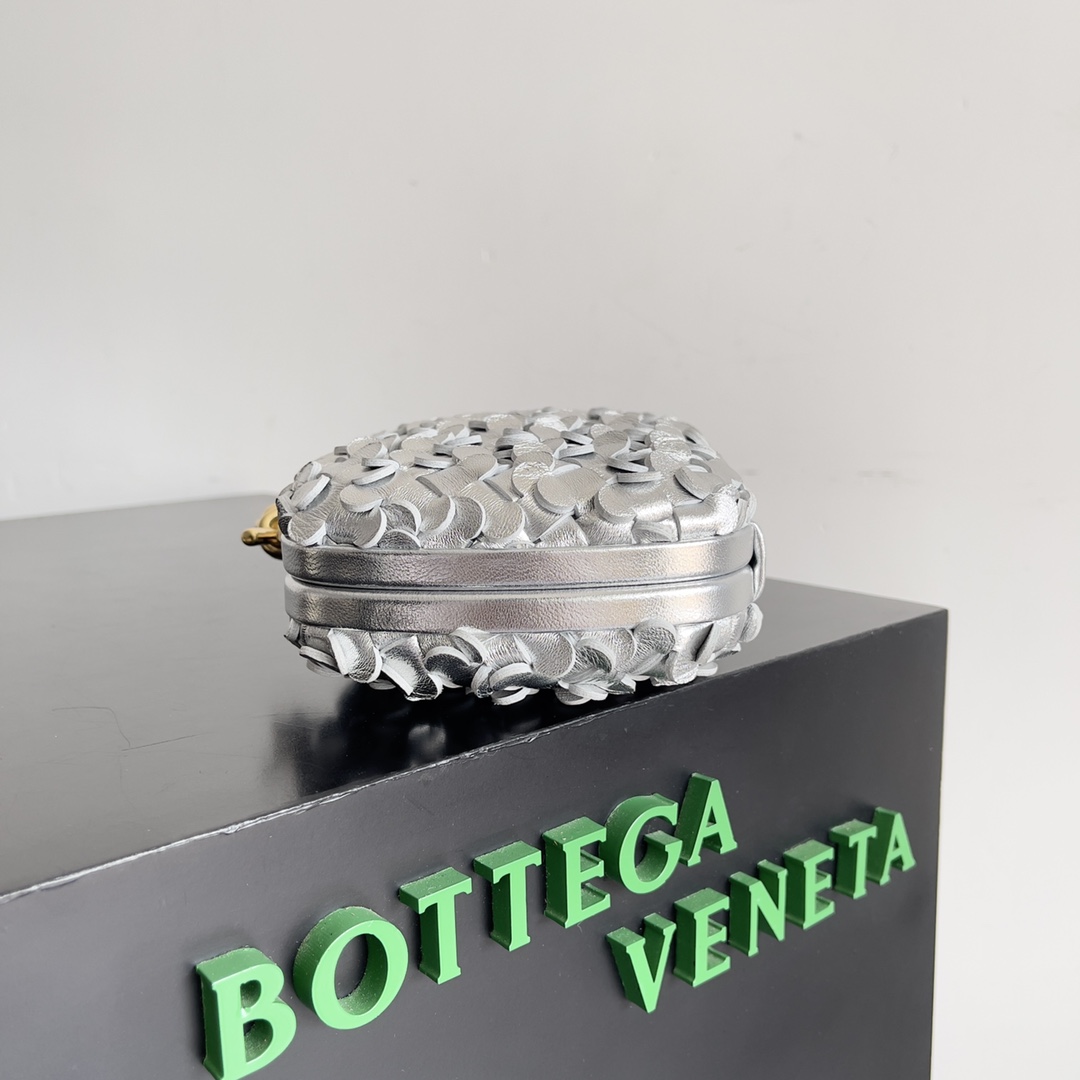 [TOP] Bottega Veneta BV BV Knot Weave Evening Bag 20.5 CM
