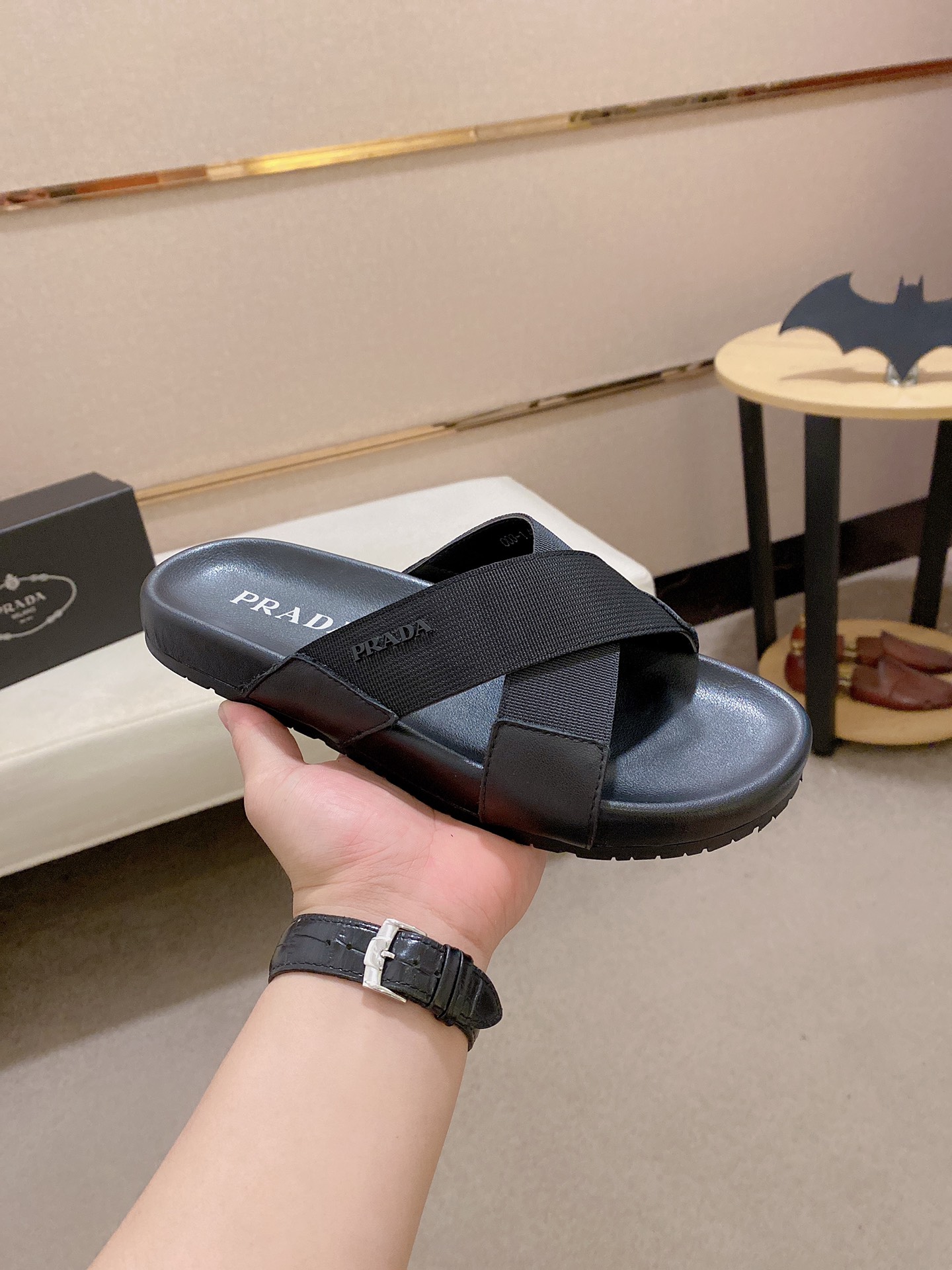 [TOP] PRADA Men's Calfskin Cross Slippers - Black