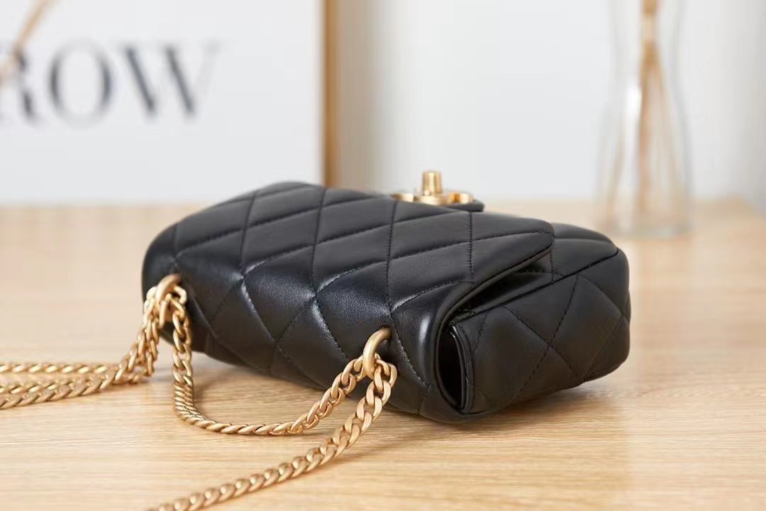 [TOP] CHANEL Flap Bag Adjustable Chain w Enamel Double C Mini - Black