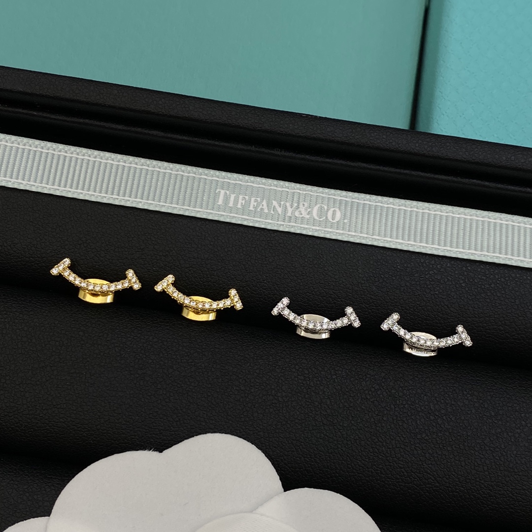[TOP] Tiffany & Co. Smile Earrings - 2 Color