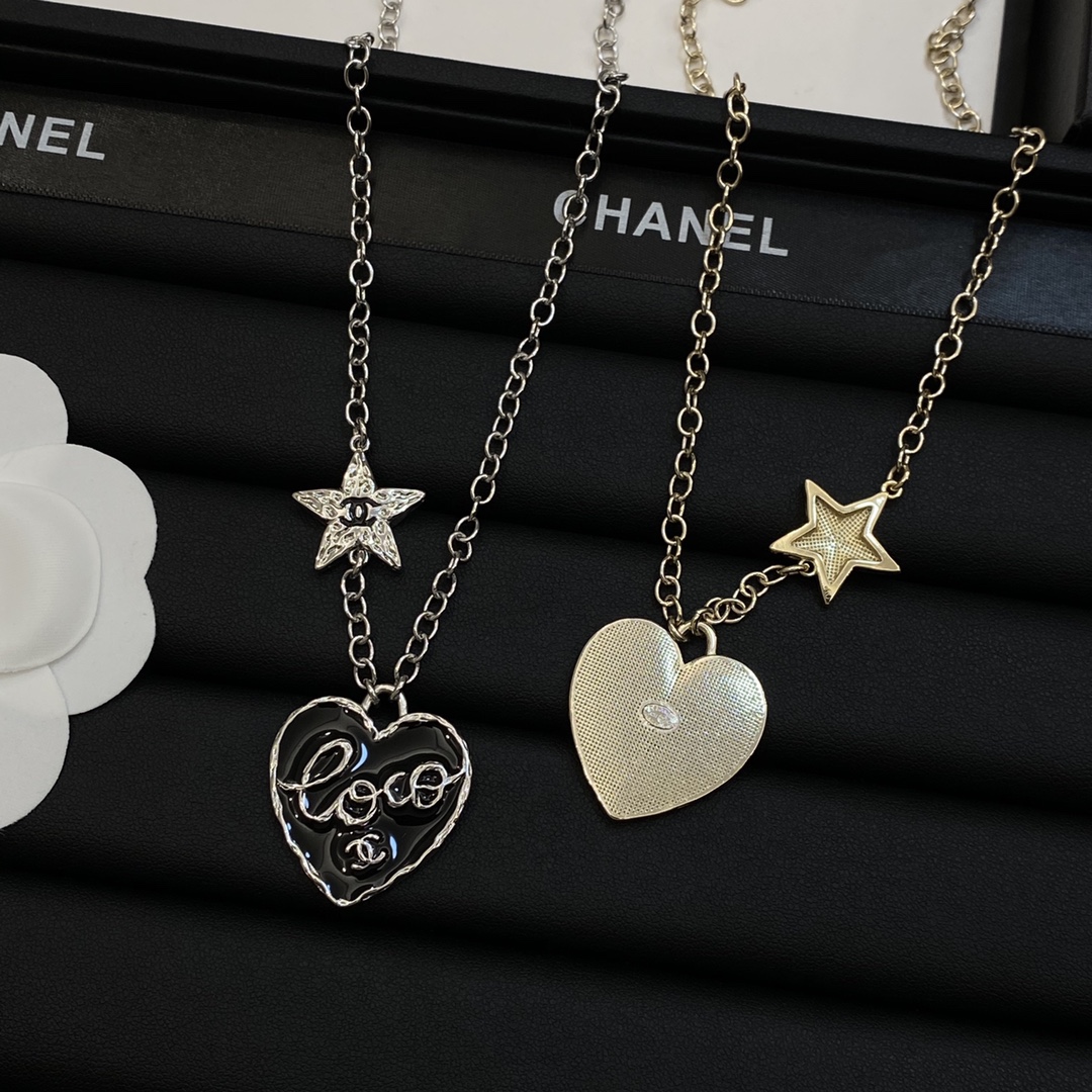 [TOP] CHANEL CC Necklace with Heart Pendant - 2 Color