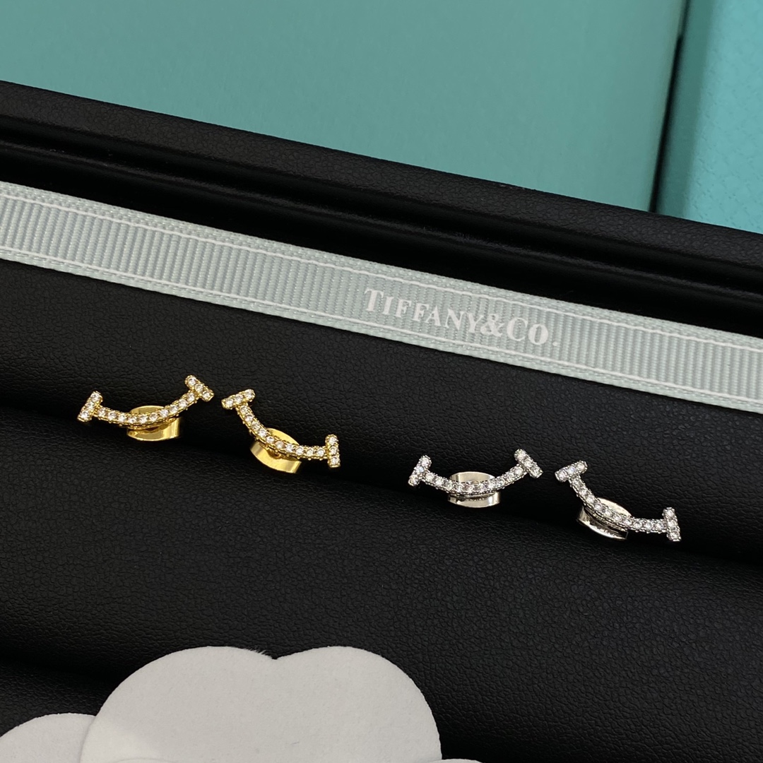 [TOP] Tiffany & Co. Smile Earrings - 2 Color