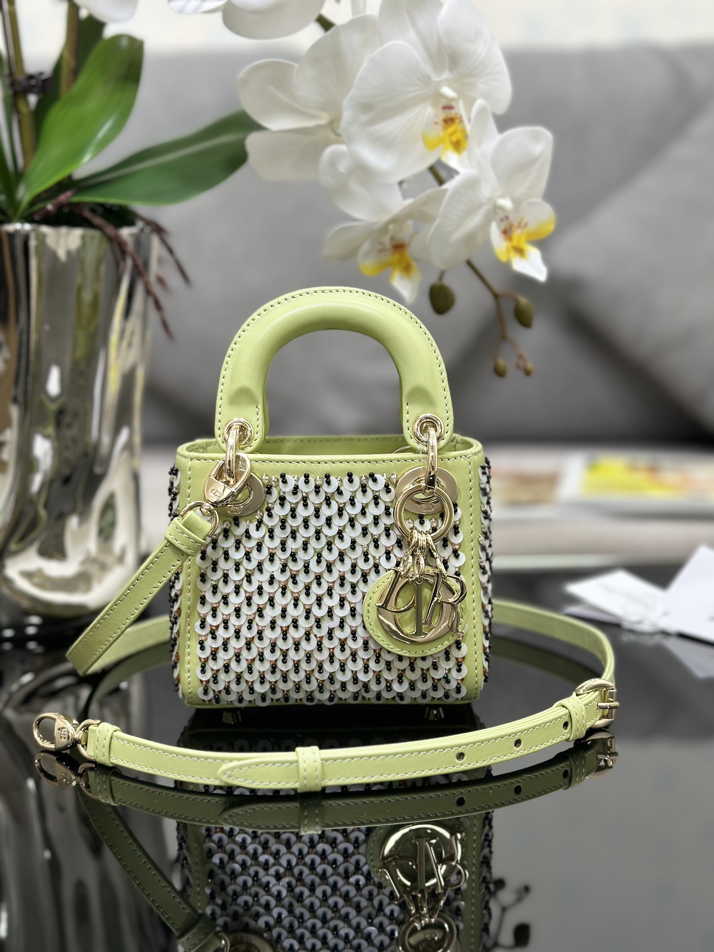 [TOP] Christian Dior Mini Lady Dior Embroidered Beads - Green - GHW