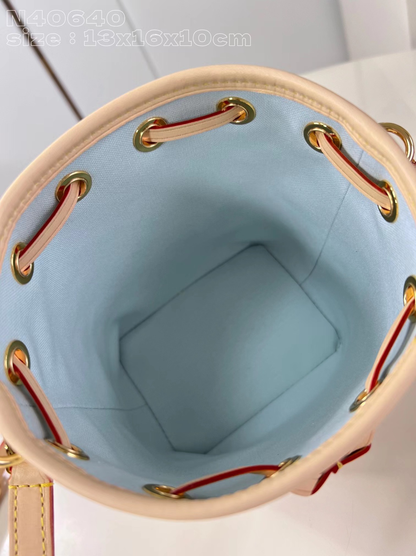 [TOP] Louis Vuitton LV Damierlicious Series Nano Noe Bags 13x16x10cm-Pink