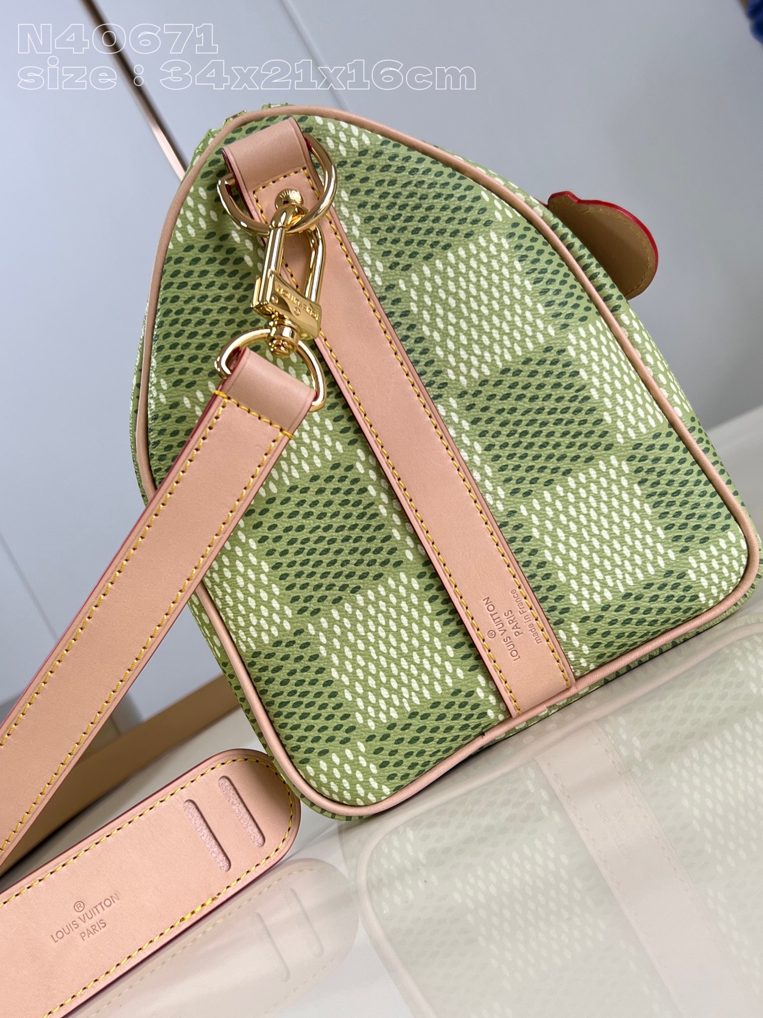 [TOP] Louis Vuitton LV Calfskin Keepall Bandoulière 35 Handbag - GHW