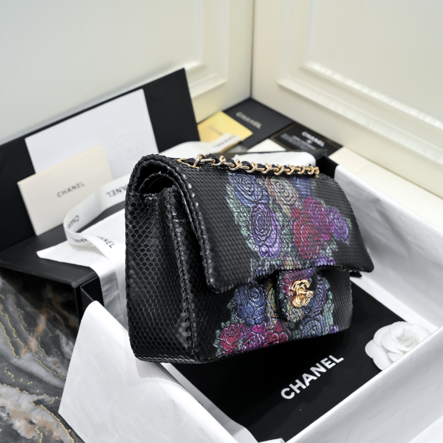 [TOP] CHANEL Snake Patterned Calfskin Medium Flab Bags 25.5x15.5x6.5cm - GHW