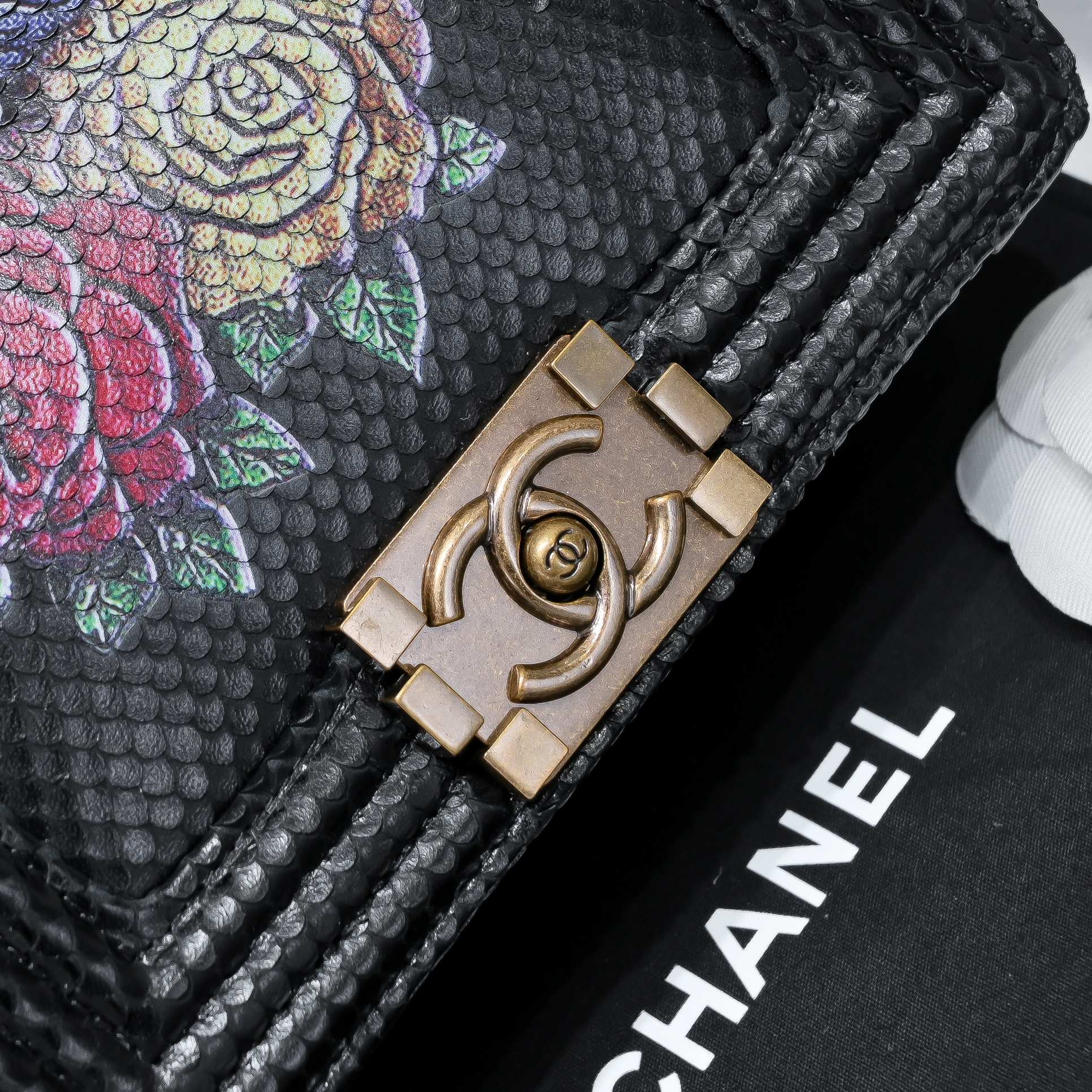 [TOP] CHANEL Snake Patterned Calfskin  Small Le Boy Bags