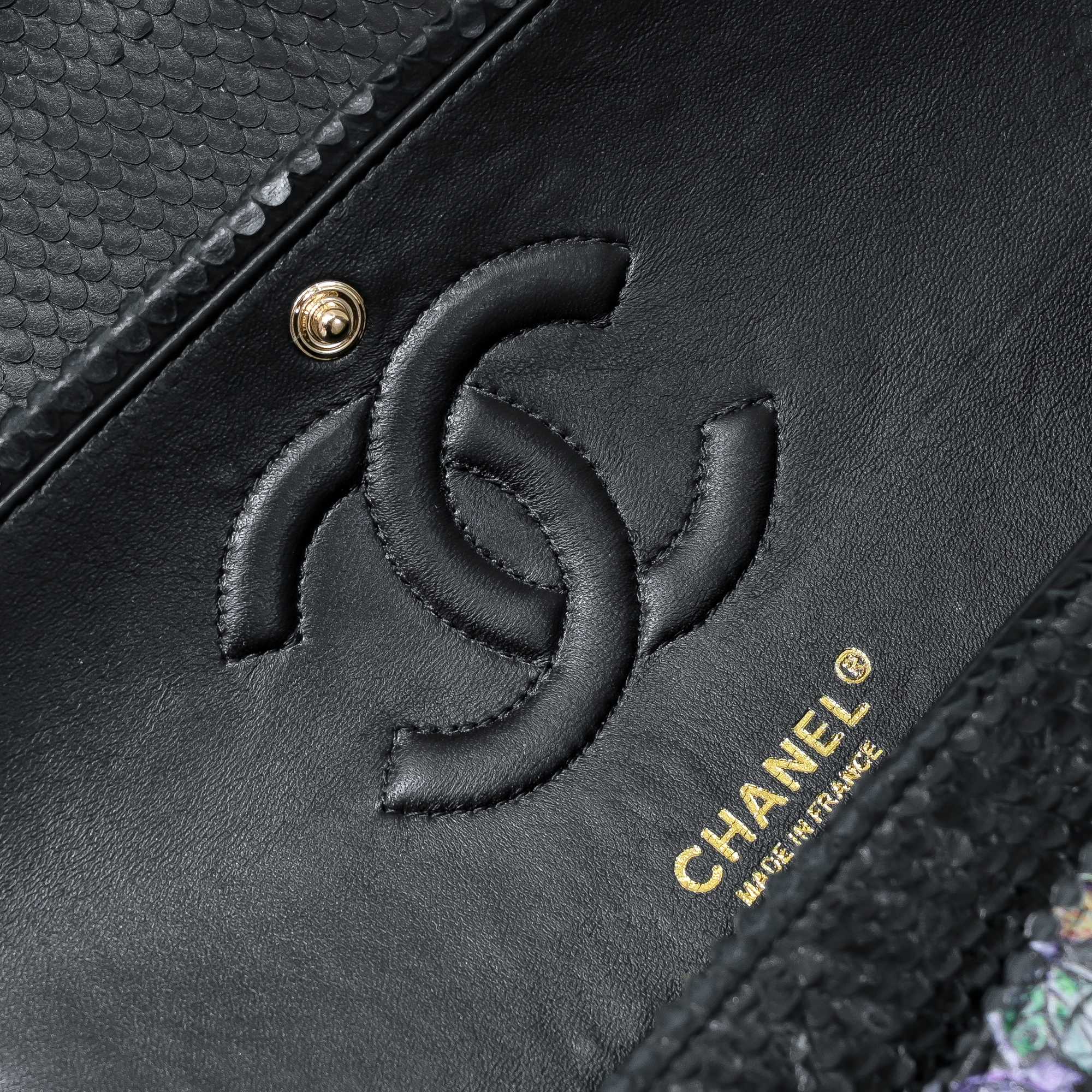 [TOP] CHANEL Snake Patterned Calfskin Medium Flab Bags 25.5x15.5x6.5cm - GHW