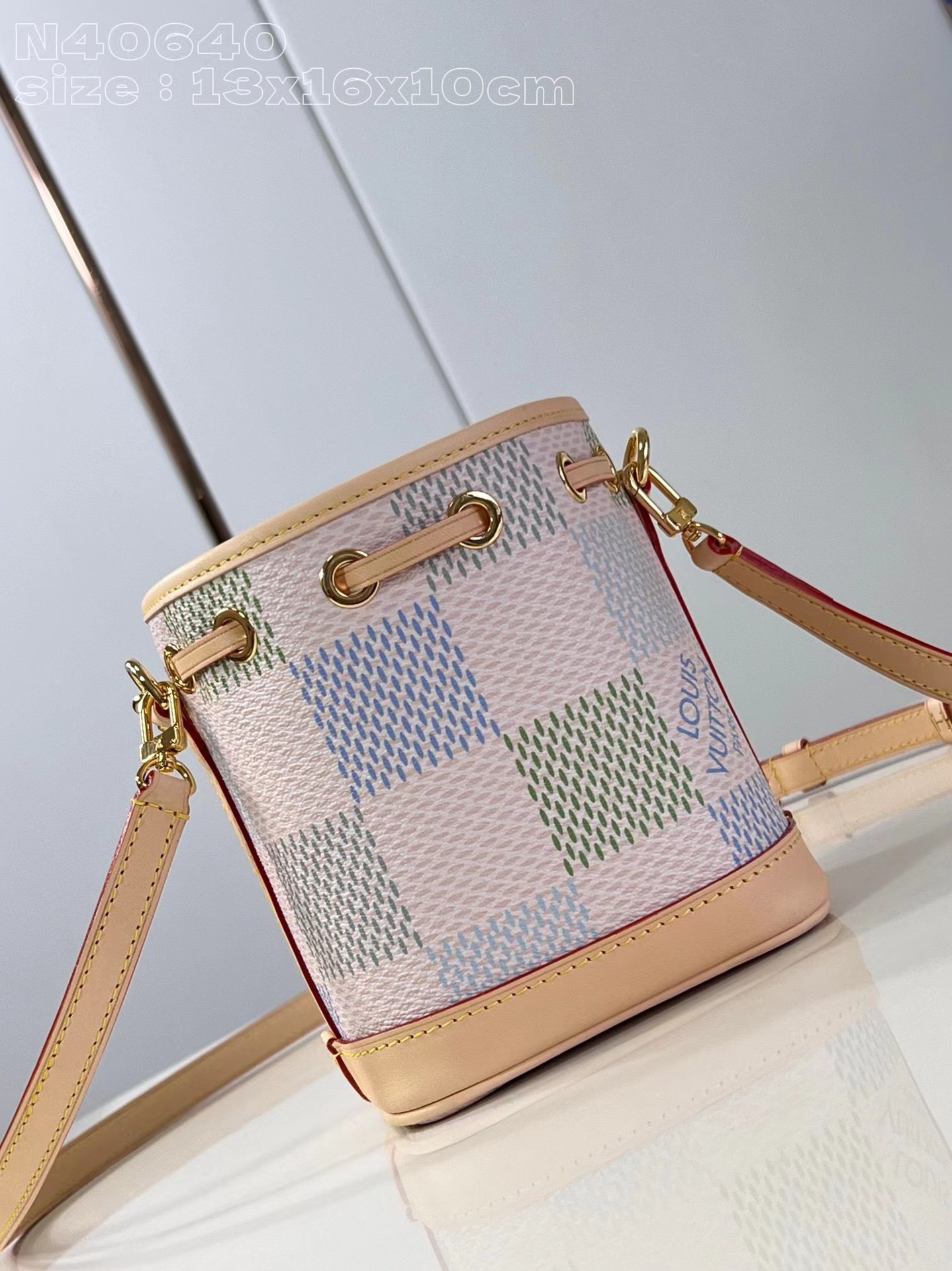 [TOP] Louis Vuitton LV Damierlicious Series Nano Noe Bags 13x16x10cm-Pink