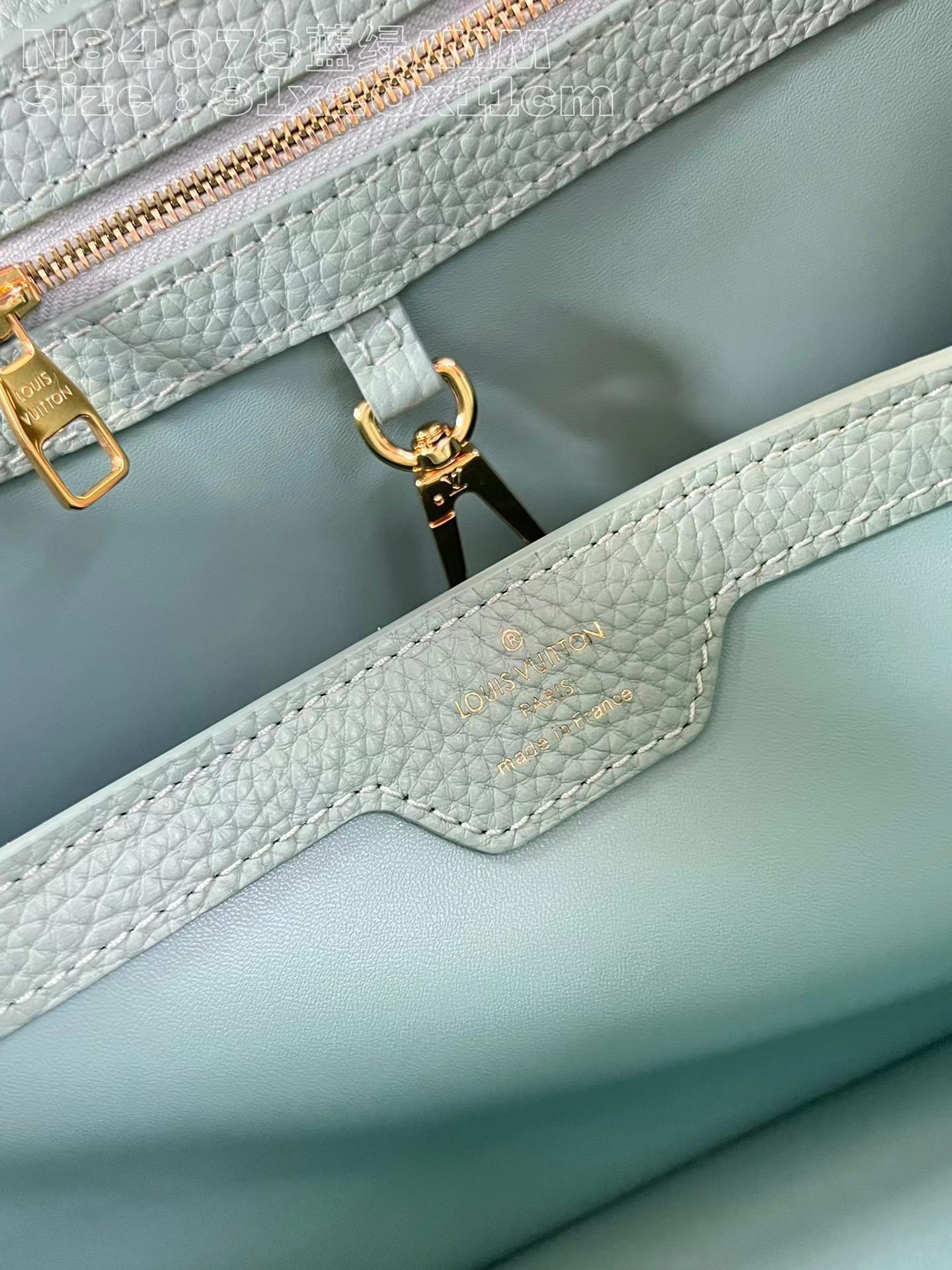 [TOP] Louis Vuitton LV Calfskin Leather And Ostrich Leather Details Capucines Bag - Mint Green