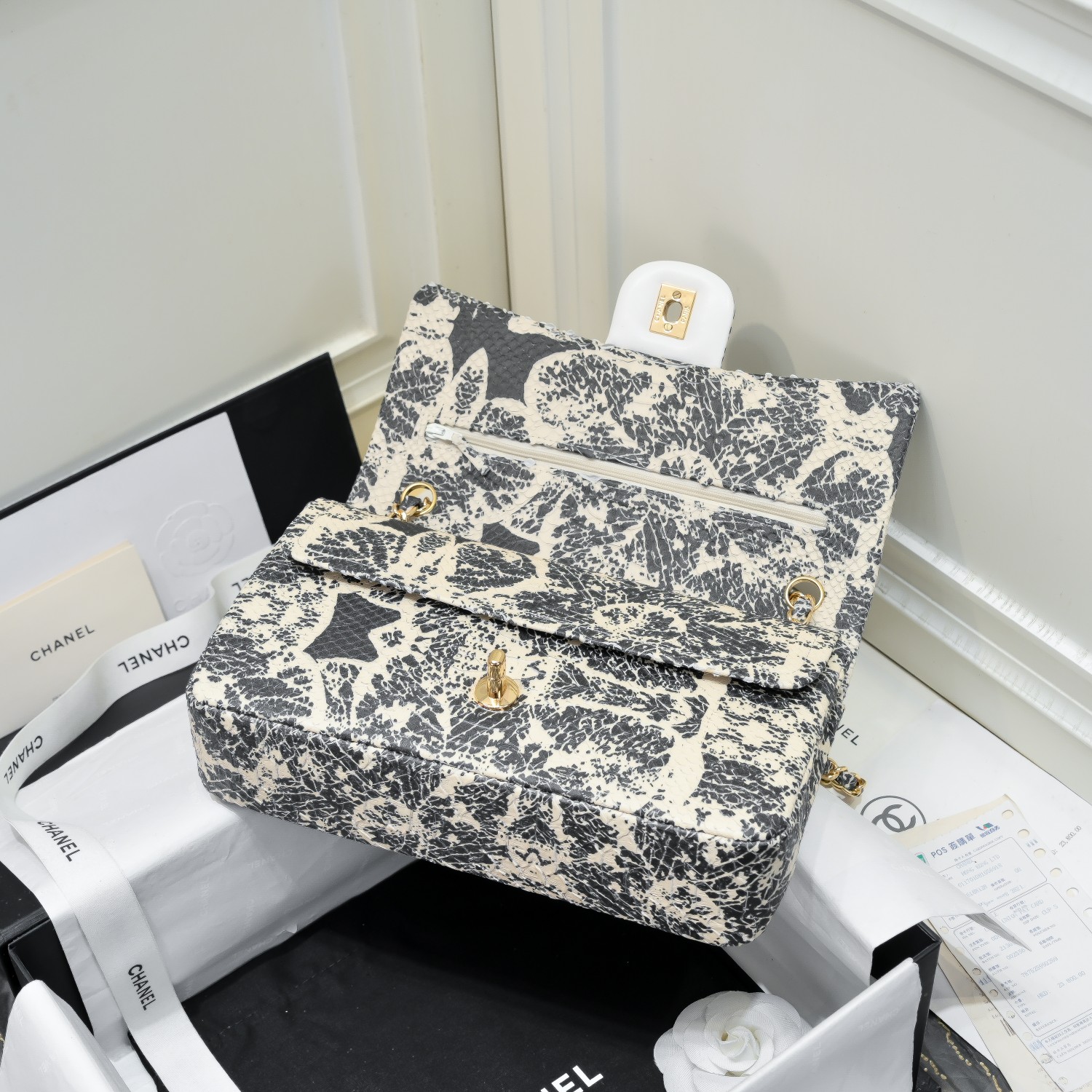 [TOP] CHANEL Snake Patterned Calfskin Medium Flab Bags 25.5x15.5x6.5cm - GHW