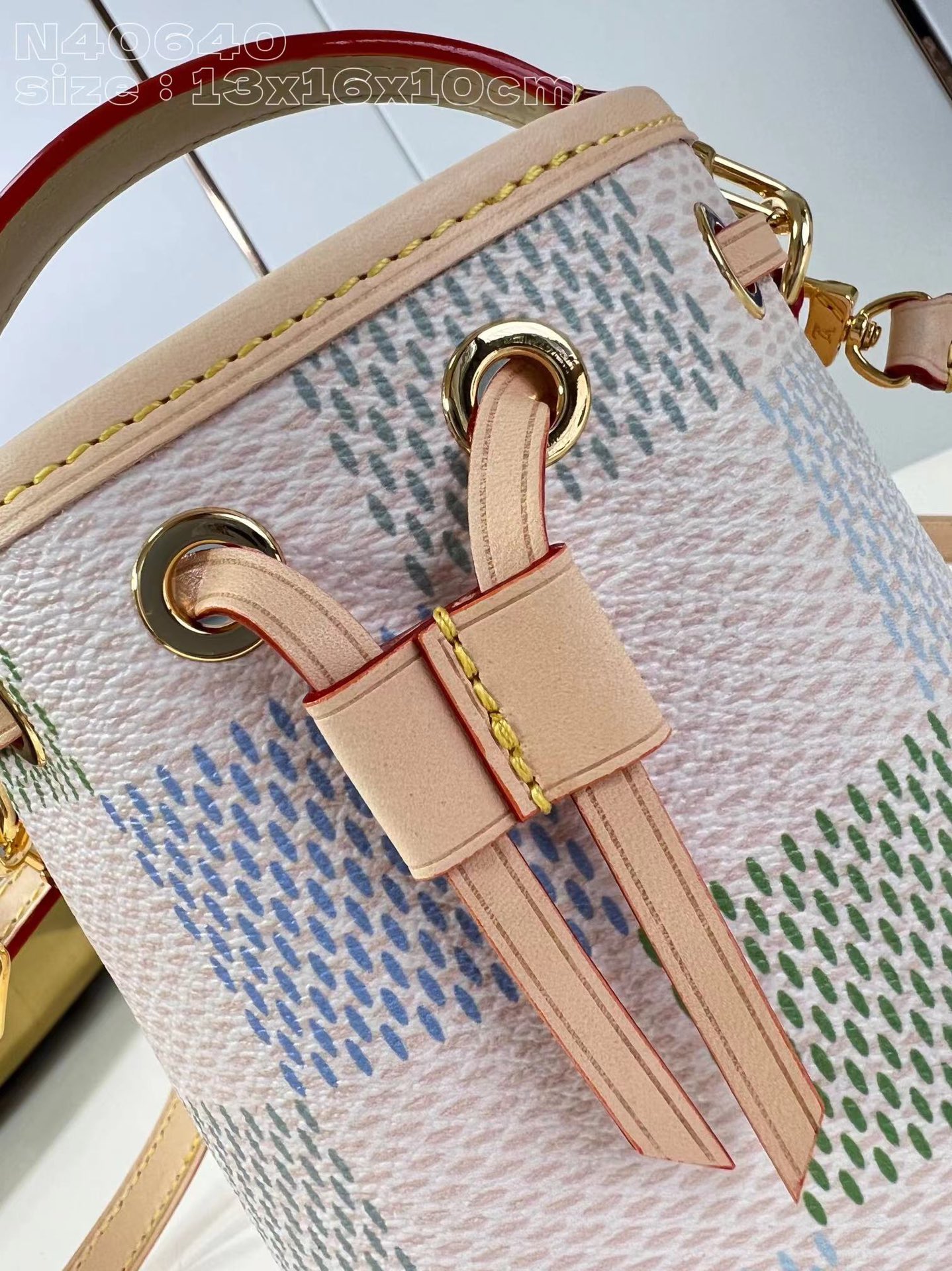 [TOP] Louis Vuitton LV Damierlicious Series Nano Noe Bags 13x16x10cm-Pink