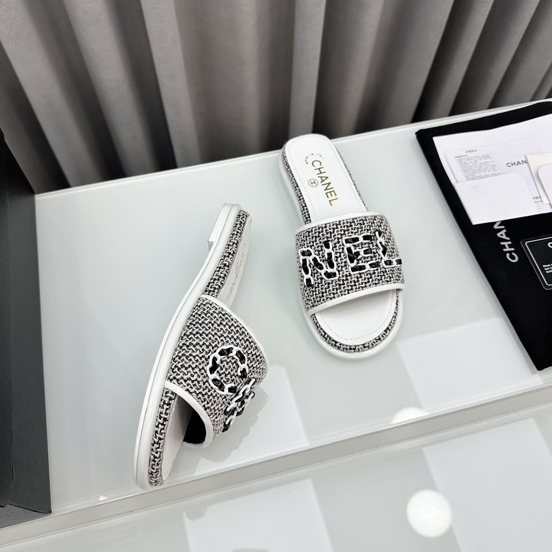 [TOP] CHANEL Silk Embroidered Slippers - 5 Colour