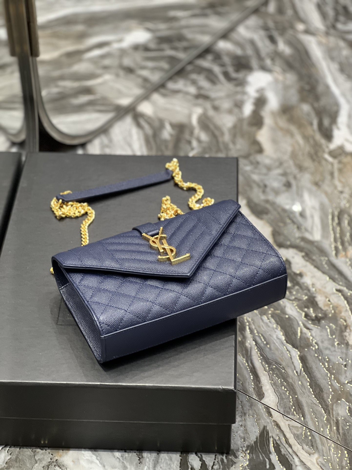 [TOP] Yves Saint Laurent YSL Medium Caviar Pattern Envelope Bags 21/24cm - Dark Blue&GHW