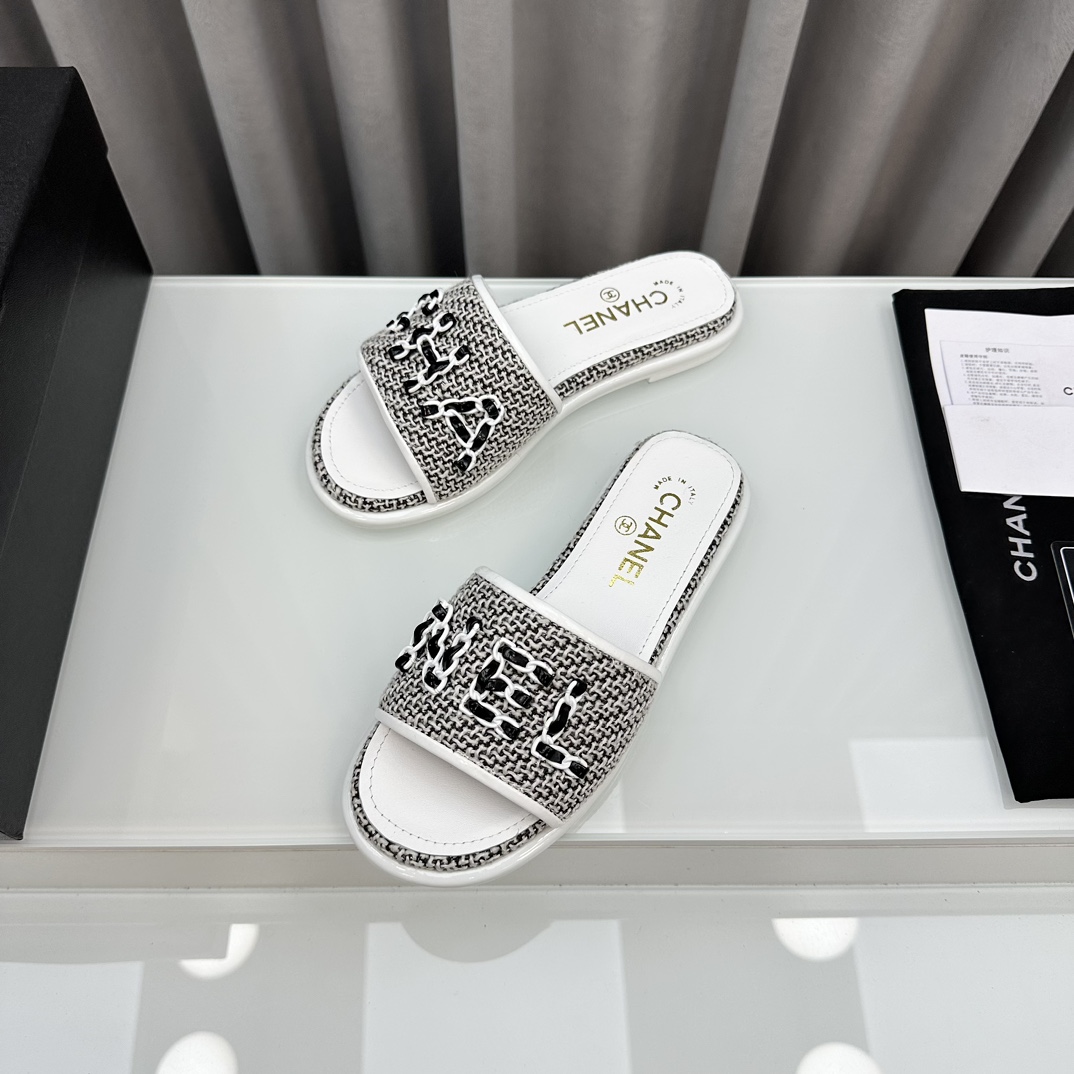 [TOP] CHANEL Silk Embroidered Slippers - 5 Colour