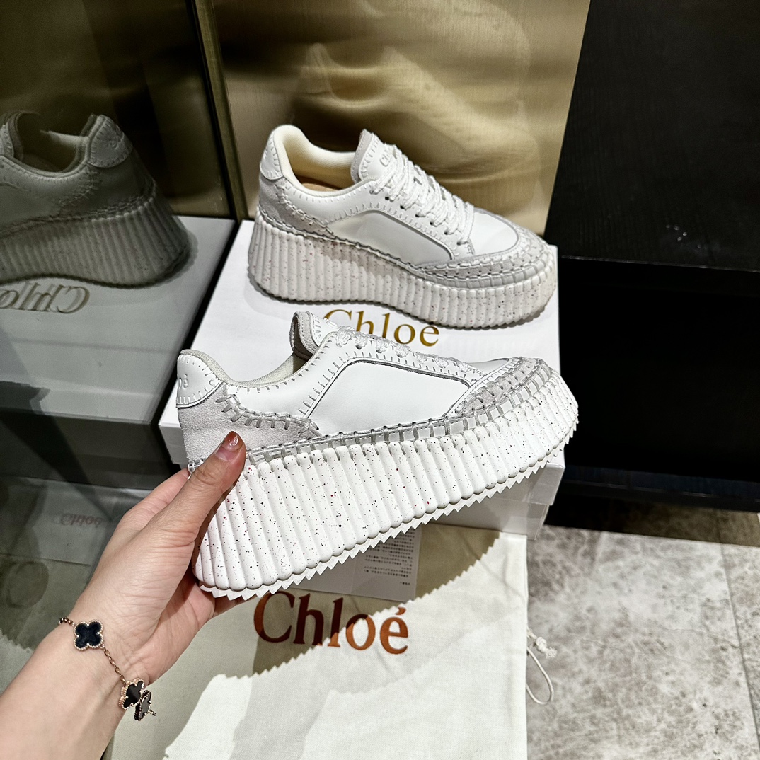 [TOP] Chloe Handmade Sewn Casual Shoes - White