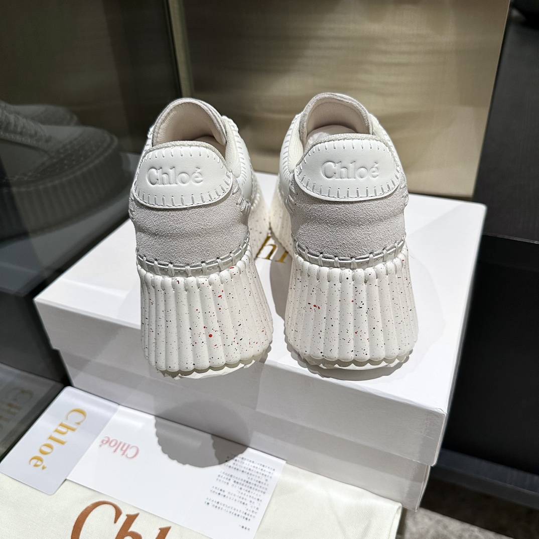 [TOP] Chloe Handmade Sewn Casual Shoes - White