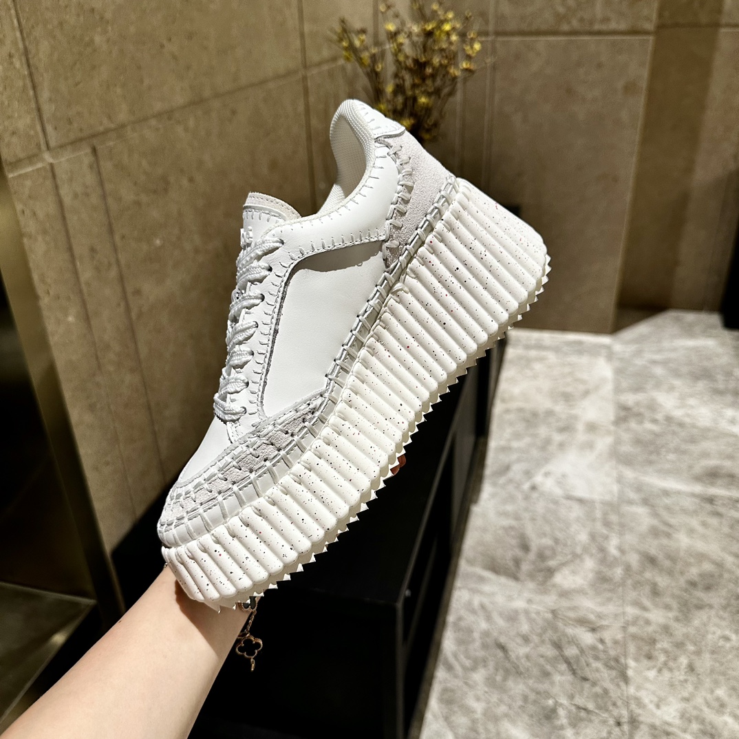 [TOP] Chloe Handmade Sewn Casual Shoes - White