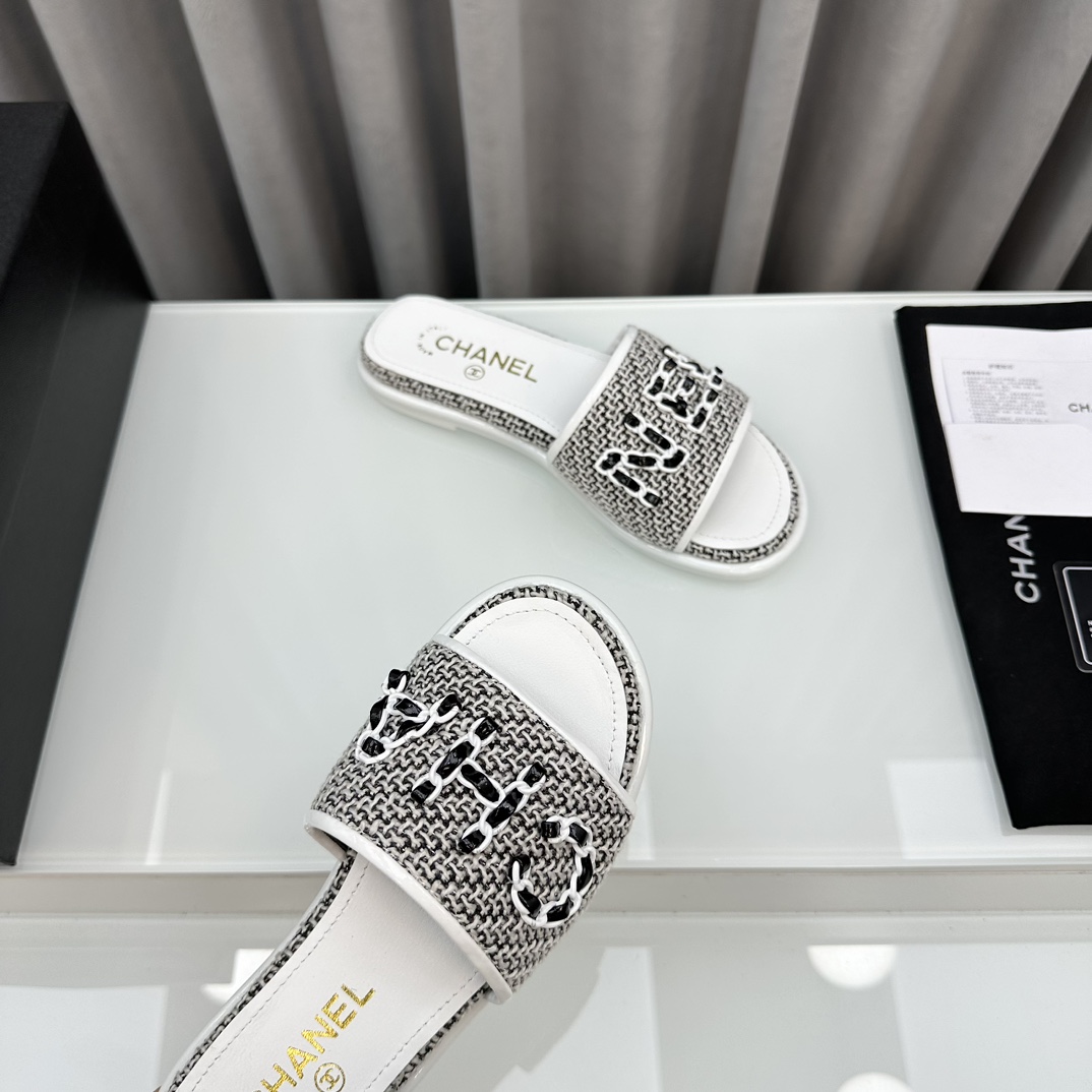 [TOP] CHANEL Silk Embroidered Slippers - 5 Colour
