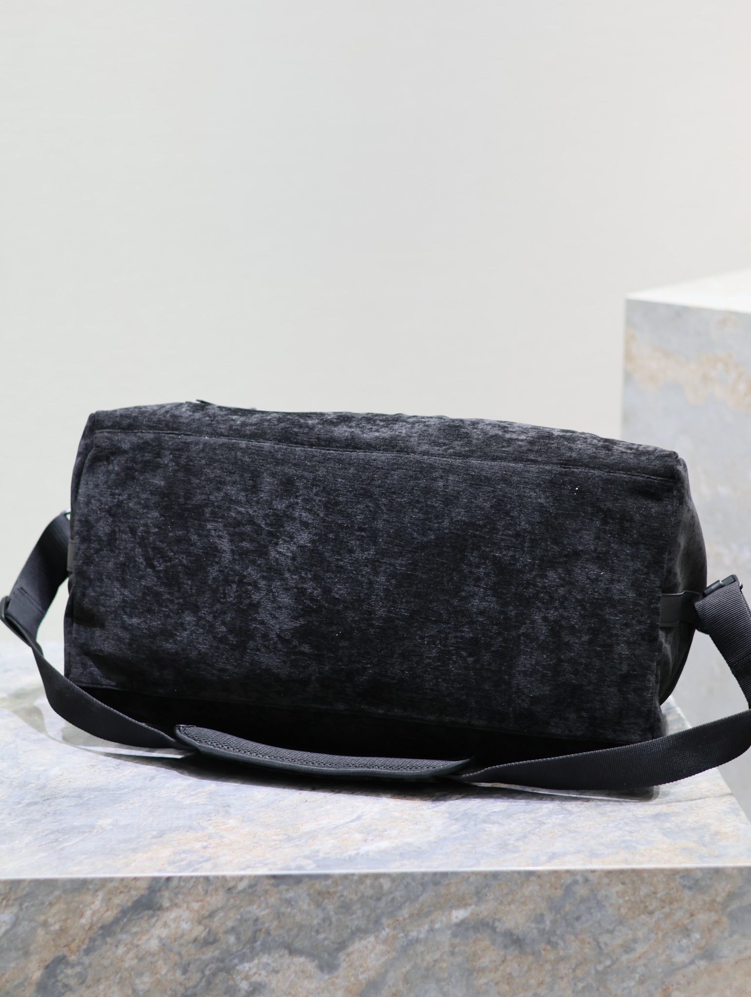 [TOP] Yves Saint Laurent YSL Suede Travel Handbag - Black