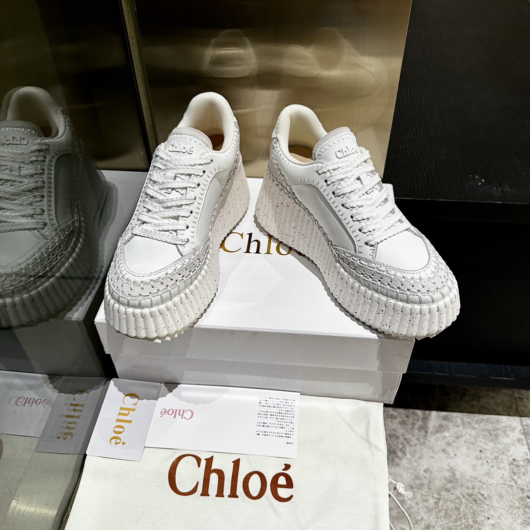 [TOP] Chloe Handmade Sewn Casual Shoes - White