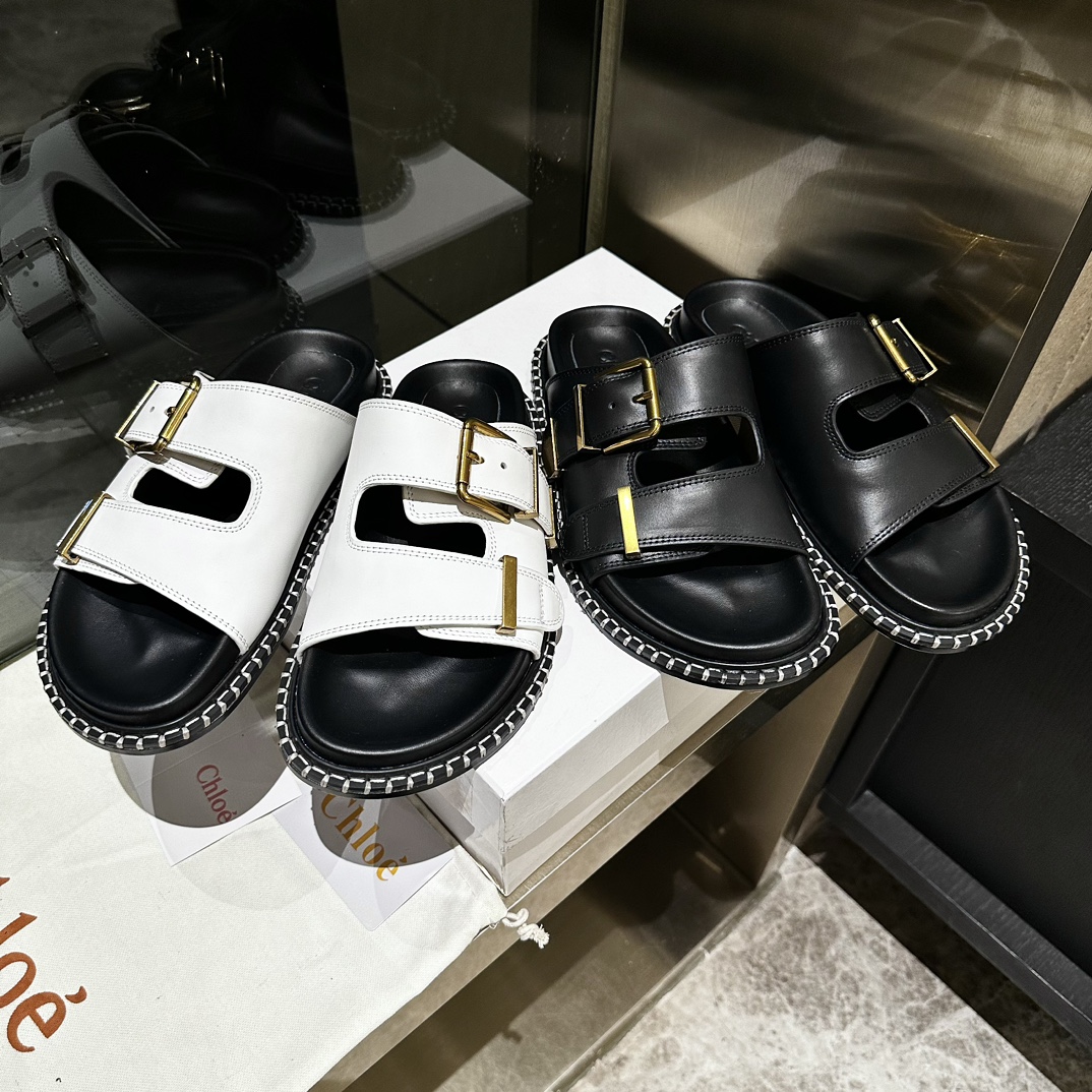 [TOP] Chloe The Latest Slippers - Black/White