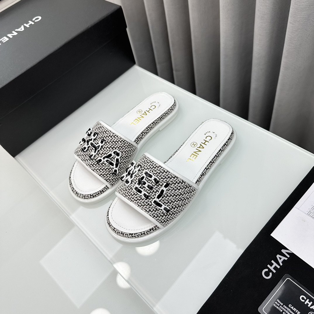 [TOP] CHANEL Silk Embroidered Slippers - 5 Colour