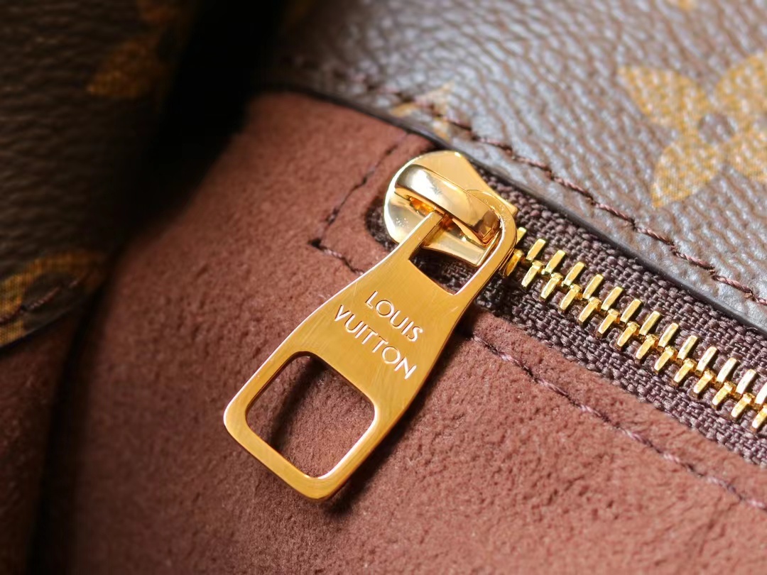 [TOP] Louis Vuitton LV Monogram Metis Handbag 32x36x14cm