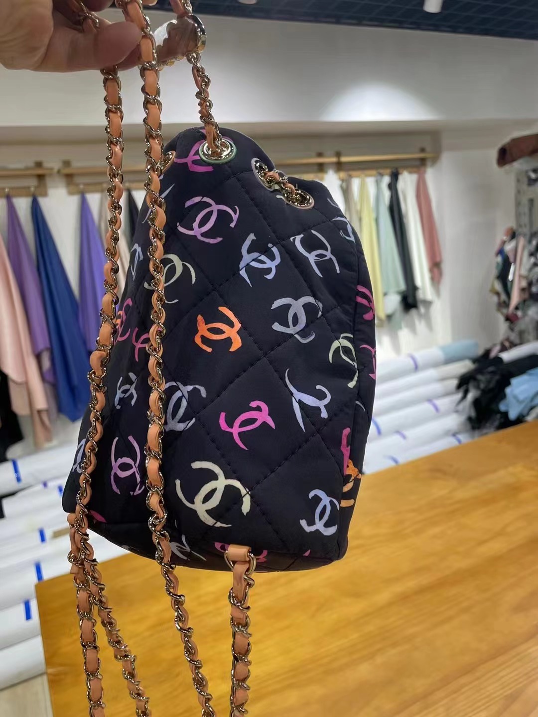 [TOP] CHANEL 24ss Dual C Printed Small Water Bucket - Glacier Blue