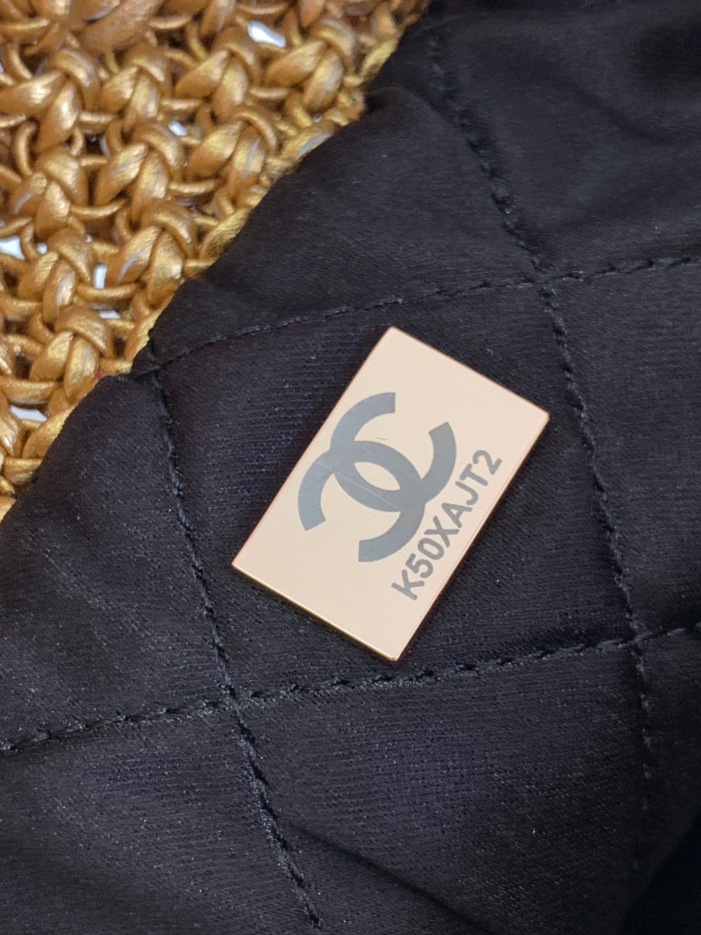 [TOP] CHANEL Mini 22 Bag Woven Calfskin 23x18.5x6cm - Gold&GHW