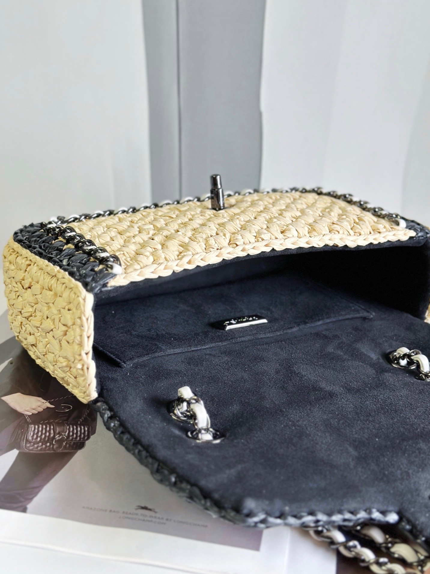 [TOP] CHANEL 24c Hand Woven Flab Bags - 18cm/23cm