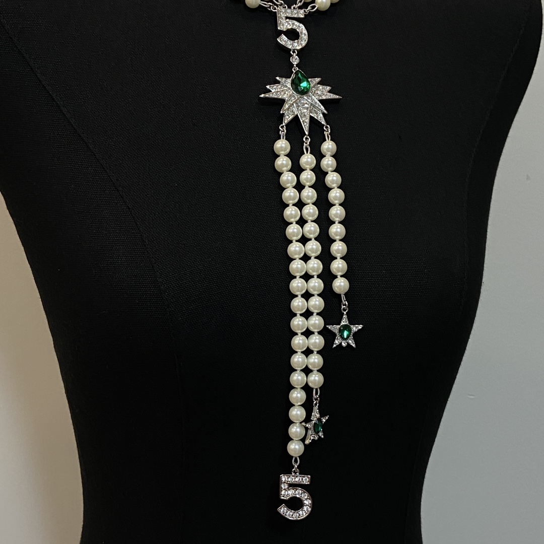 [TOP] CHANEL CC Necklace with Pearl