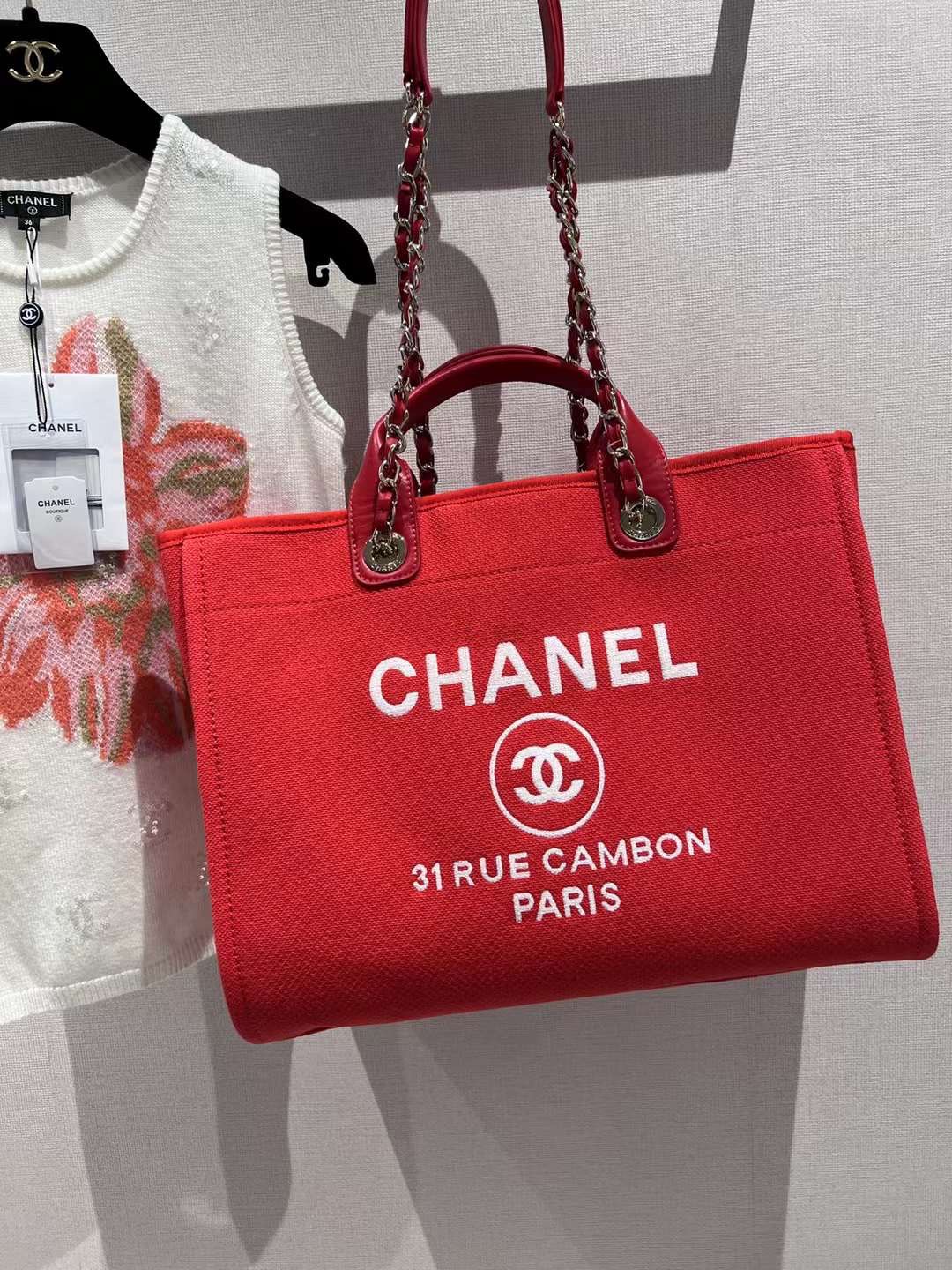 [TOP] CHANEL Deauville Tote Shopping Bag 35cm - Red