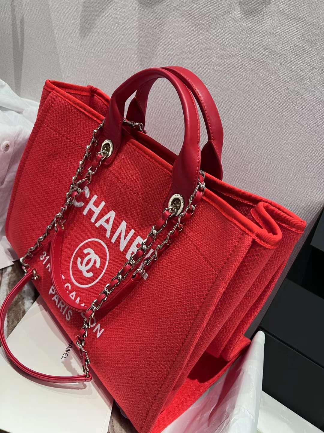 [TOP] CHANEL Deauville Tote Shopping Bag 35cm - Red