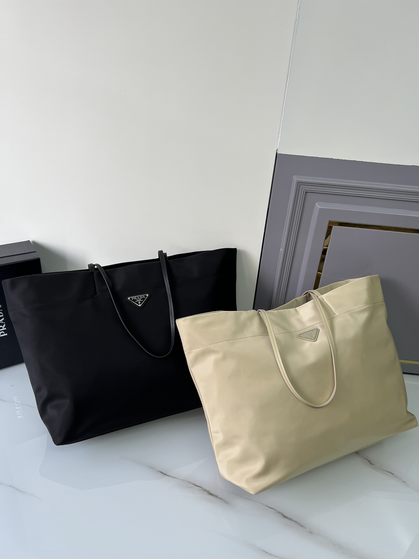 [TOP] PRADA Nylon Tote Bag 40x34x16cm - 2 Color
