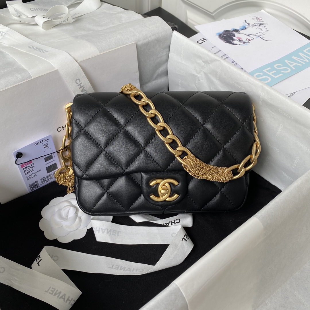 [TOP] CHANEL Classic Tassel Flap Bag 17*21*6cm -Black&GHW