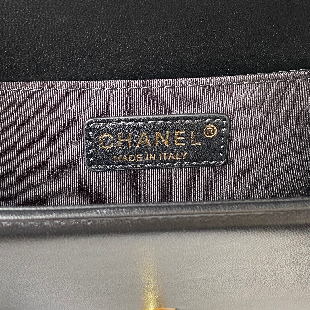 [TOP] CHANEL Metal handle Lambskin Le Boy Bag 20cm/25cm - Black & GHW