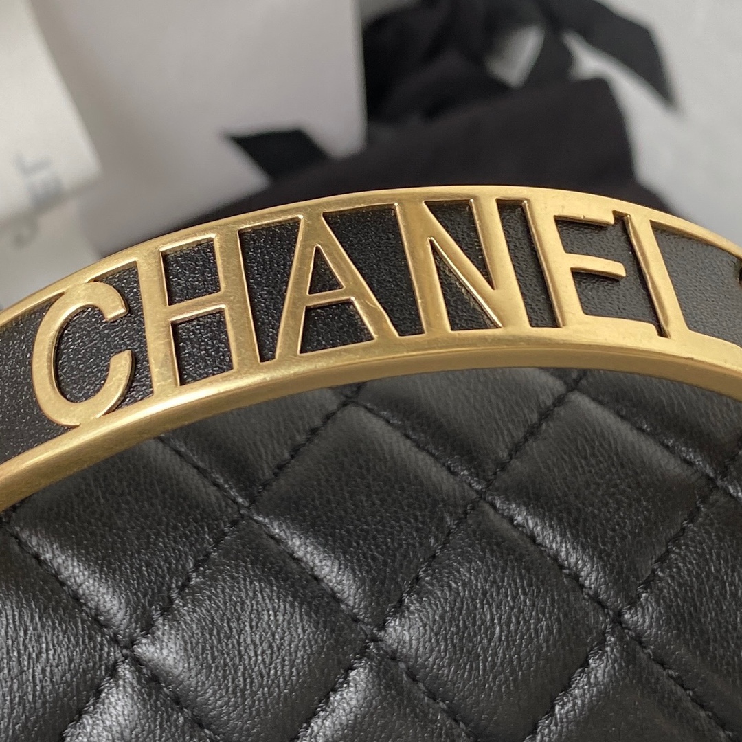 [TOP] CHANEL Metal handle Lambskin Le Boy Bag 20cm/25cm - Black & GHW